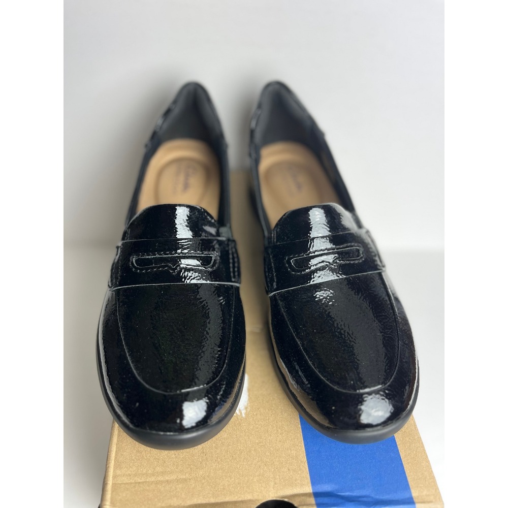 Clarks Black Patent Leather Woman's Loafers Comfort Shoes US 8.5M